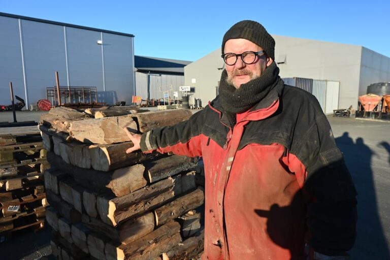 Nytt liv i gammelt tømmer – blir dagsturhytta Lona på Hitra